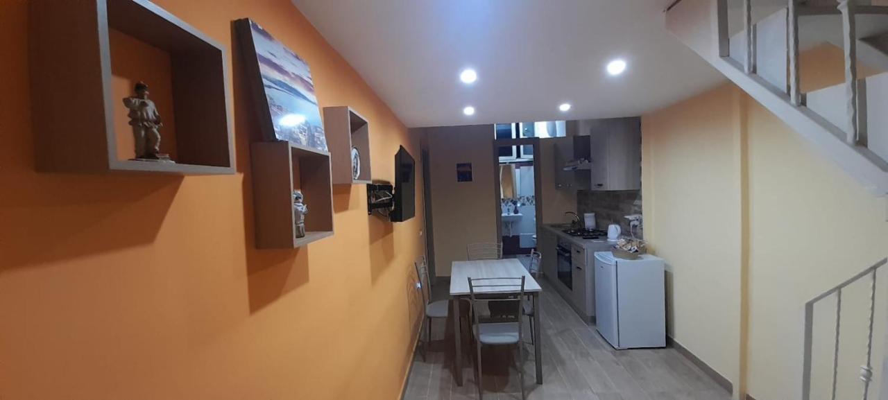 Vacanze Napoletane Napoli Exterior foto